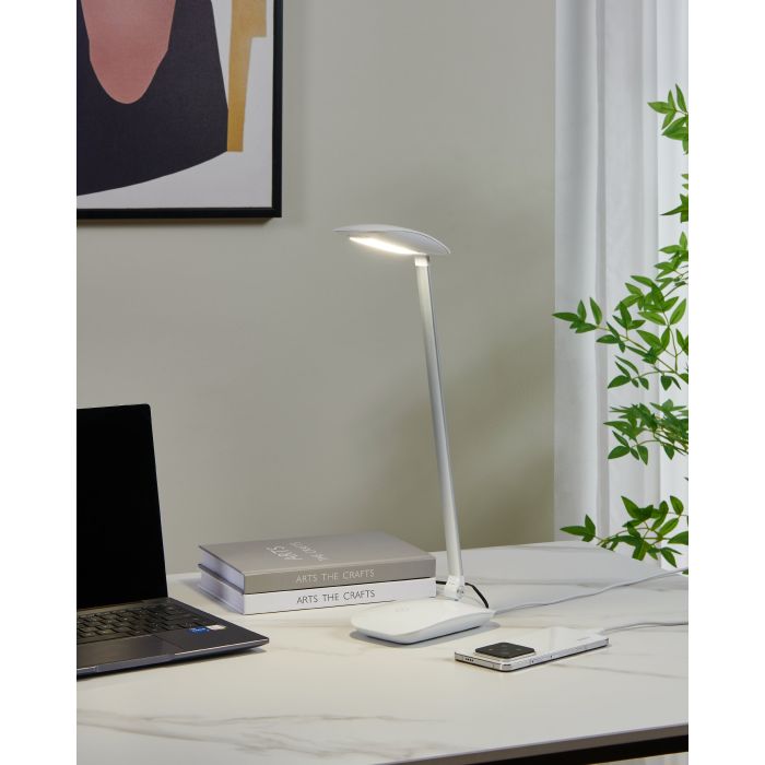 Load image into Gallery viewer, Candeeiro de Mesa LED com USB e Braço Ajustável CAJERO EGLO
