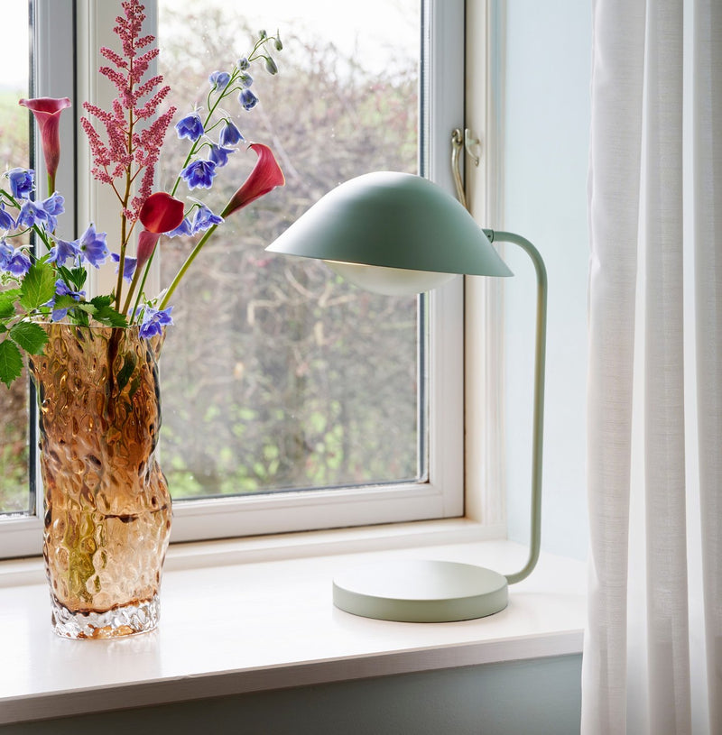 Carregue imagem no visualizador da galeriaCandeeiro de Mesa de Forma Orgânica Verde Suave FREYA NORDLUX
