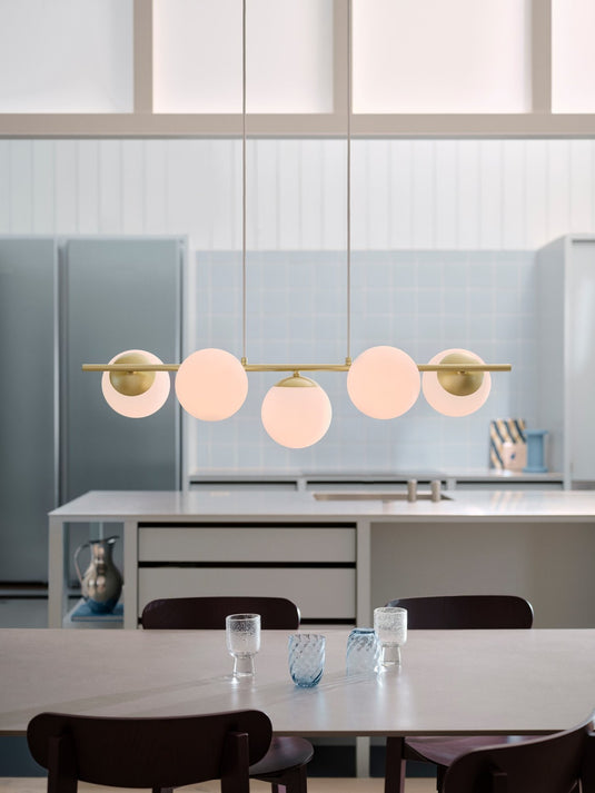 5-spot Pendant em Latão com Vidro Branco Opalino LILLY NORDLUX