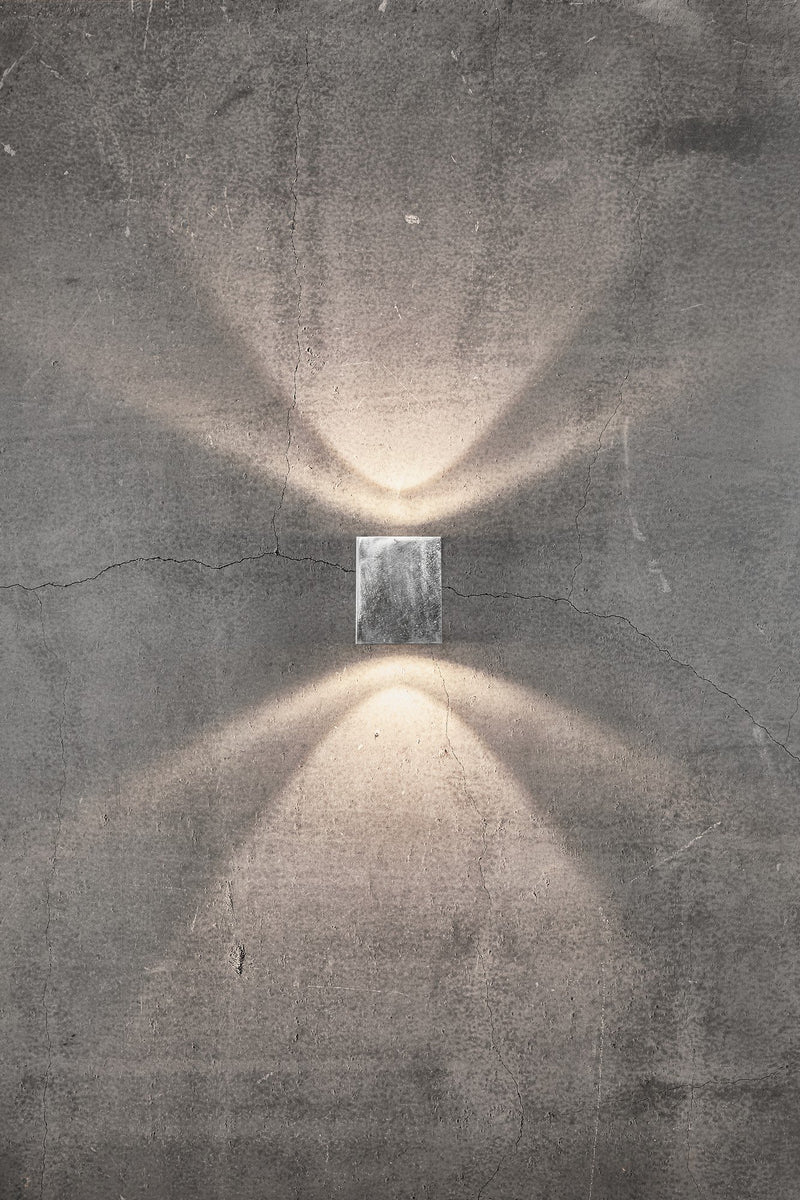Chargez l'image dans la visionneuse de la galerie, Aplique de Parede Exterior em Aço Galvanizado com LED Integrado Kubi 2 NORDLUX
