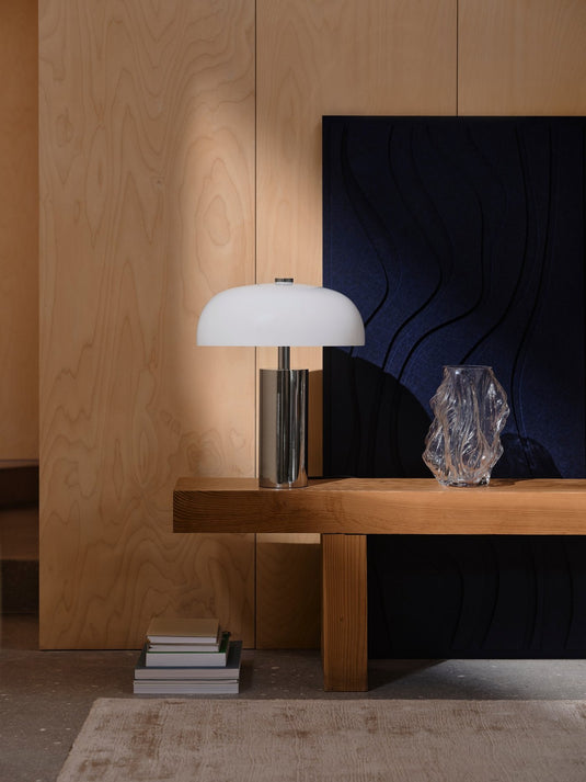 Candeeiro de Mesa Elegante com Vidro Opalino e Metal Gabrielle NORDLUX