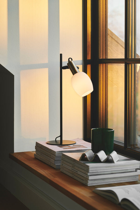 Candeeiro de Mesa Preto ARILD NORDLUX