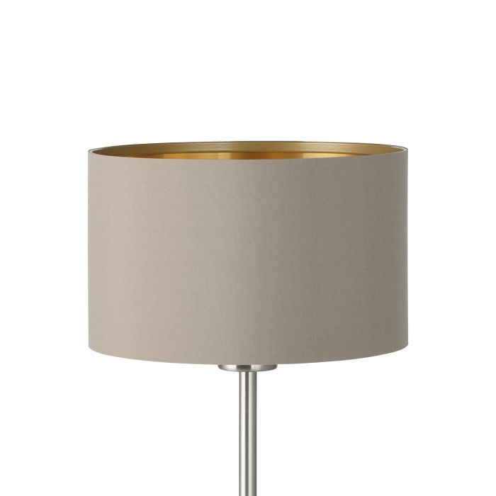 Cargue la imagen en el visor de la galería, Candeeiro de Mesa com Base Níquel Mate e Abajur Taupe MASERLO EGLO
