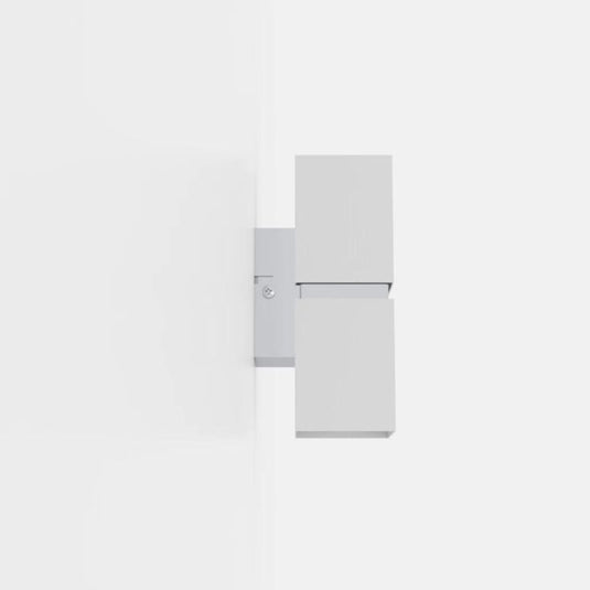 Aplique de Parede LED Branco com Detalhes Cromados PASSA EGLO