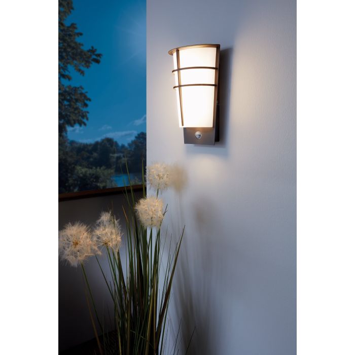 Load image into Gallery viewer, Aplique de Parede Exterior com Sensor Movimento e LED BREGANZO 1 EGLO
