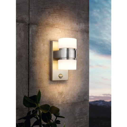 Aplique de Parede Exterior com Sensor de Movimento ATOLLARI EGLO