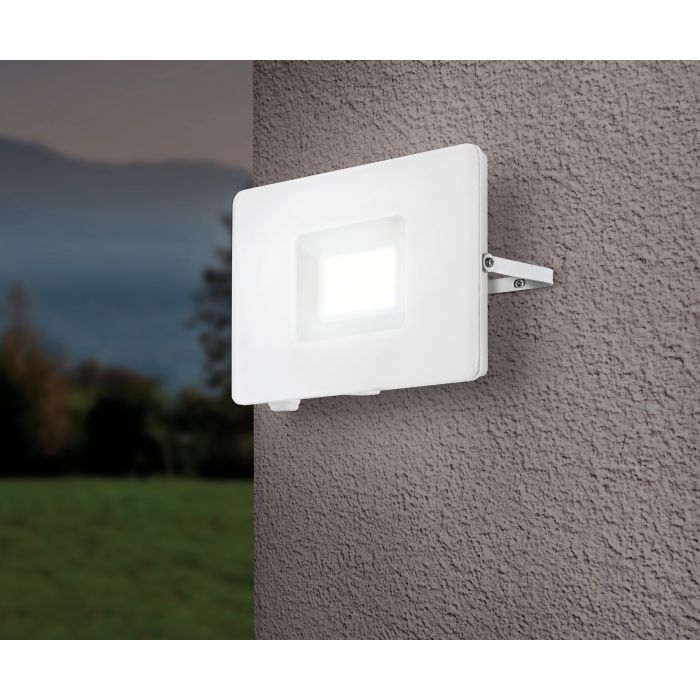 Load image into Gallery viewer, Projetor de Exterior Branco com LED Integrado FAEDO 3 EGLO
