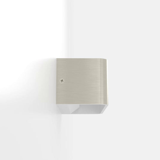 Aplique de Parede LED com Corpo Cubo Níquel Mate SANIA 4 EGLO