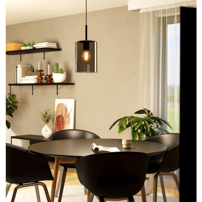 Chargez l'image dans la visionneuse de la galerie, Candeeiro de teto suspenso com vidro fumê preto CADAQUES 1 EGLO

