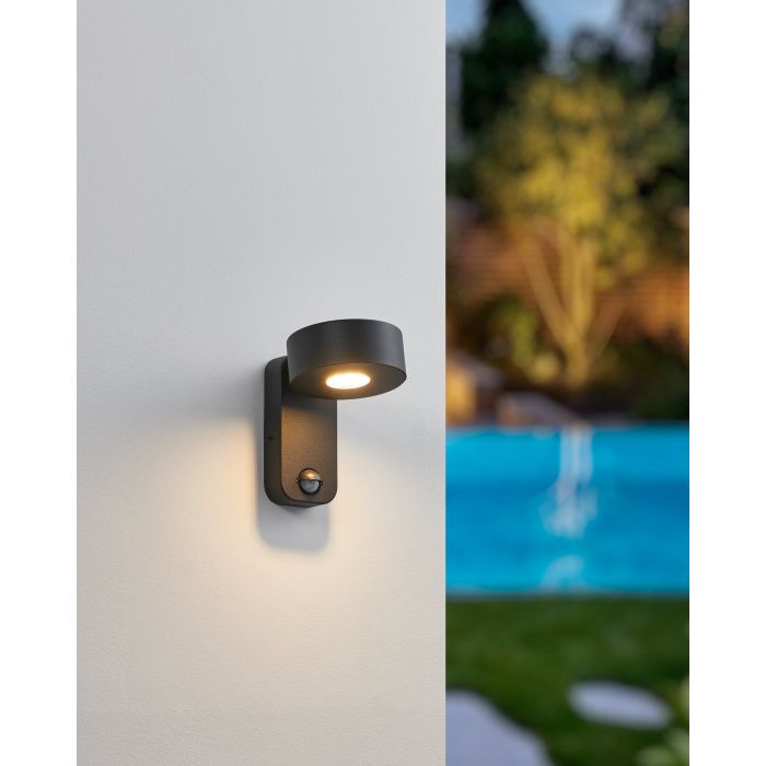 Chargez l'image dans la visionneuse de la galerie, Aplique LED Exterior com Sensor de Movimento PALOSCO EGLO
