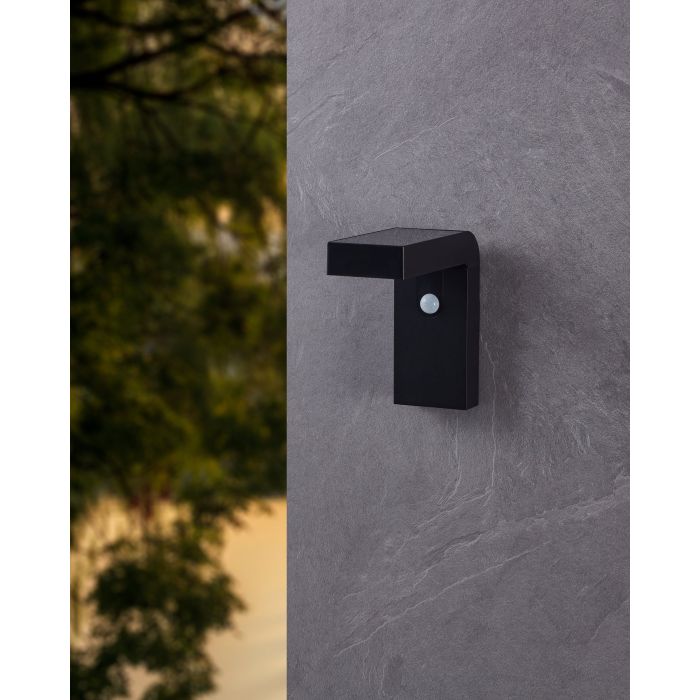 Chargez l'image dans la visionneuse de la galerie, Aplique de Parede Exterior LED com Sensor e Painel Solar BARACCONI EGLO
