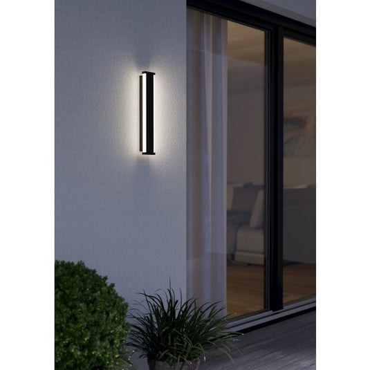 Aplique de Parede Exterior Preto com LED NEVIANO EGLO