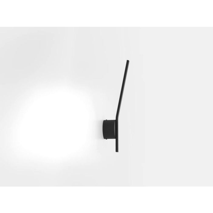 Cargue la imagen en el visor de la galería, Aplique de Parede Exterior Preto com LED Integrado TAPARITA EGLO
