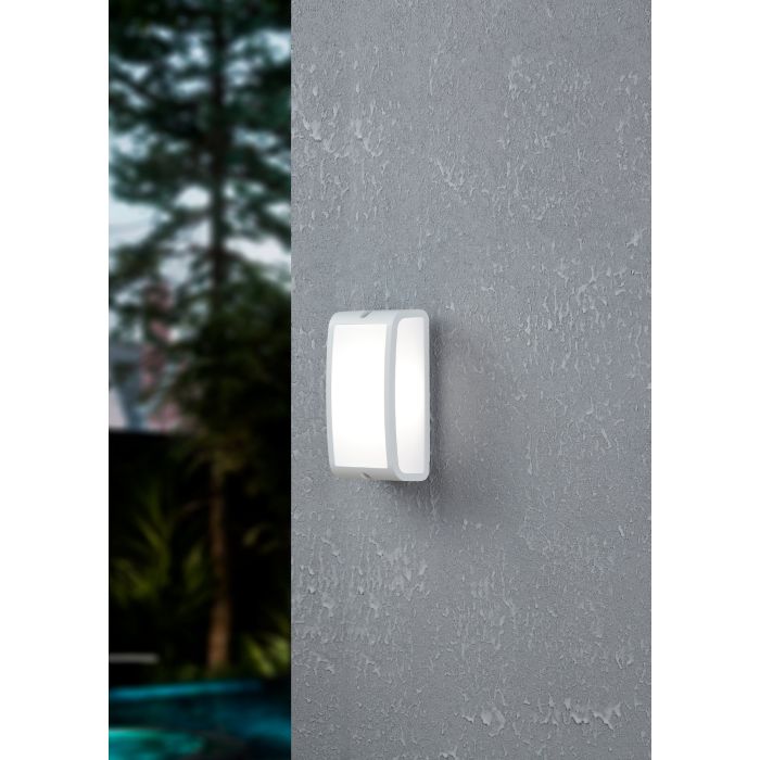 Load image into Gallery viewer, Aplique de Parede Exterior LED Branco CAMARDA EGLO
