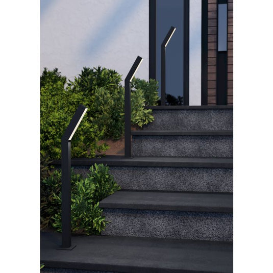 Candeeiro de Pé Exterior Preto com LED UGENTO EGLO