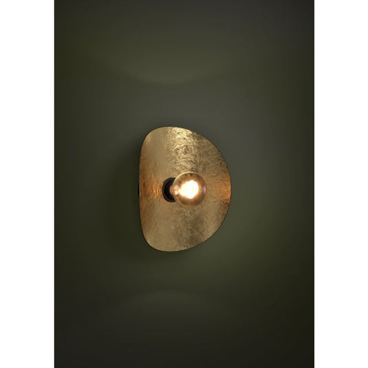 Aplique de Parede com Abajur Metálico Preto e Interior Dourado SACEDA EGLO