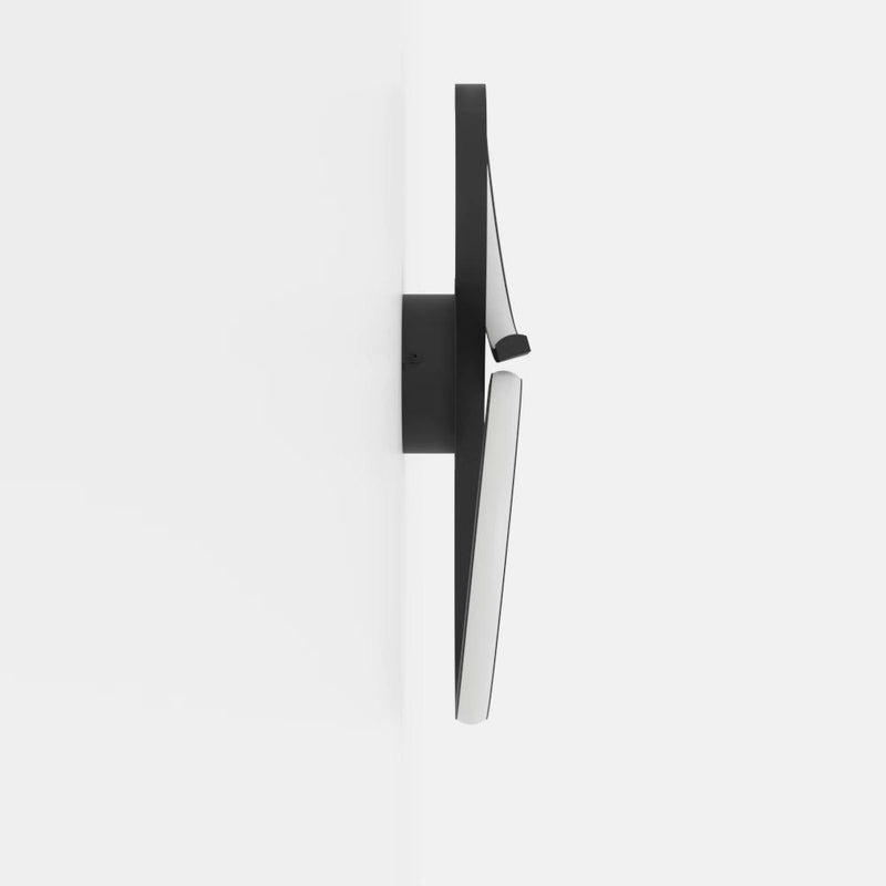 Load image into Gallery viewer, Aplique de Parede LED Curvo Preto e Branco SERPINS EGLO
