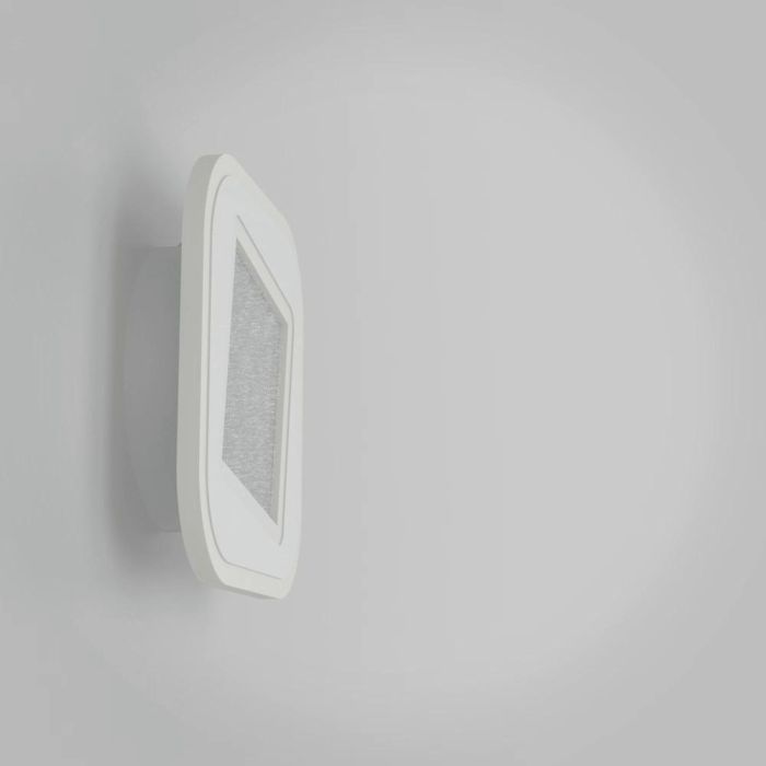 Cargue la imagen en el visor de la galería, Aplique LED de Parede Branco com Efeito Cristal MACCHIONI EGLO
