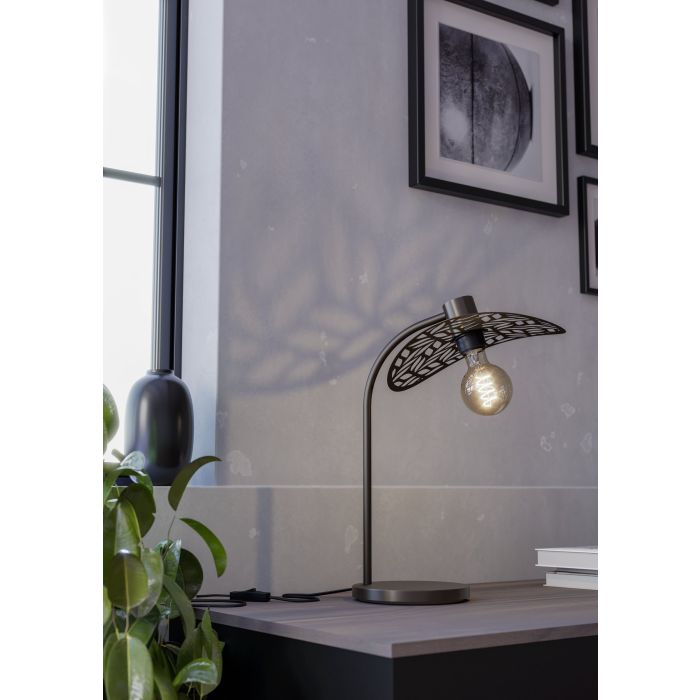 Load image into Gallery viewer, Candeeiro de Mesa com Abat-jour Folhagem e Corpo Metálico Bronze SWABY EGLO
