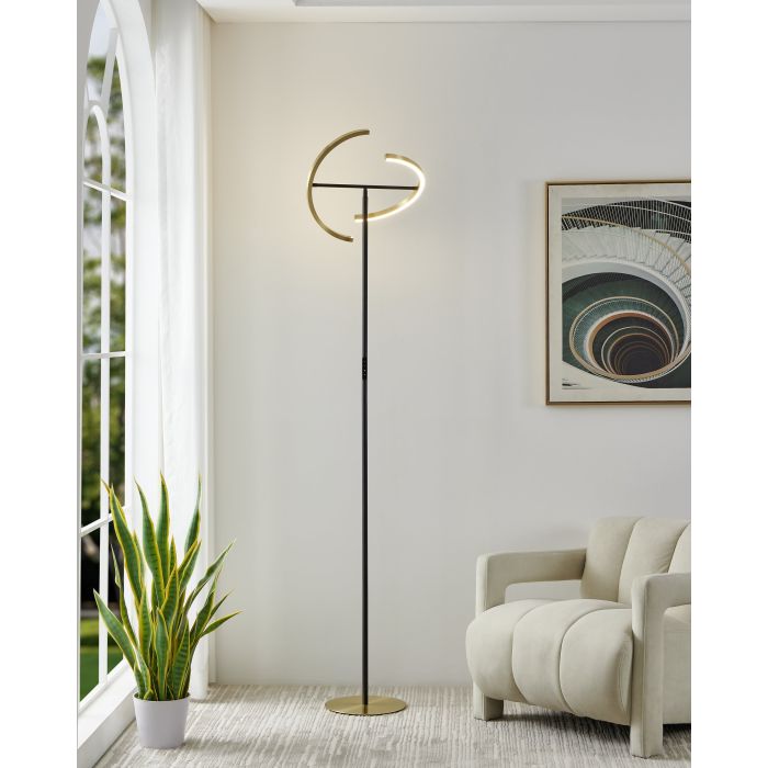 Load image into Gallery viewer, Candeeiro de pé LED CASTELPOTO EGLO – Design em latão escovado com orientação ajustável
