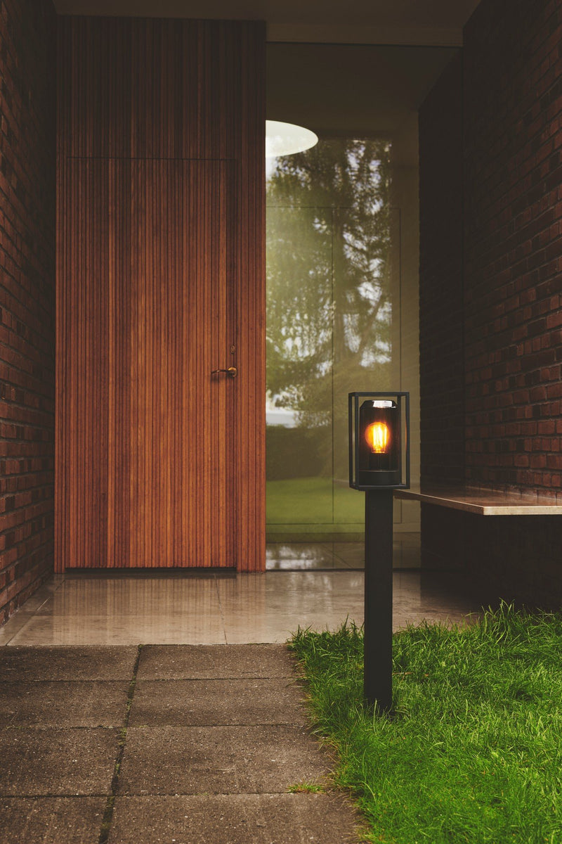 Load image into Gallery viewer, Candeeiro Exterior Moderno com Difusor Fumado Griffin NORDLUX
