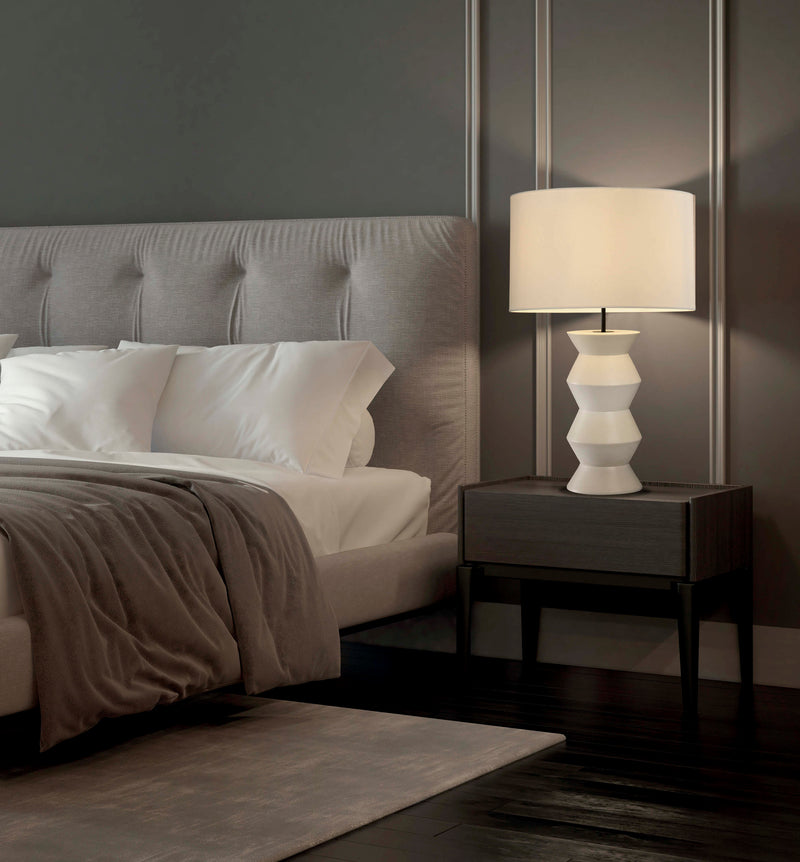 Load image into Gallery viewer, White ceramic table lamp
