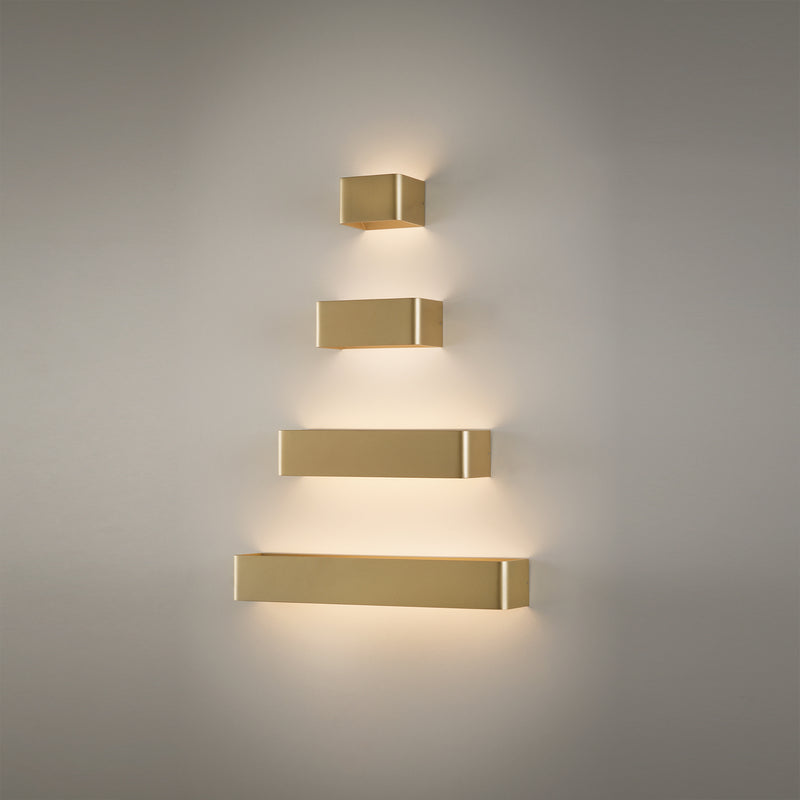 Load image into Gallery viewer, 120mm Gold LED Wall Light
