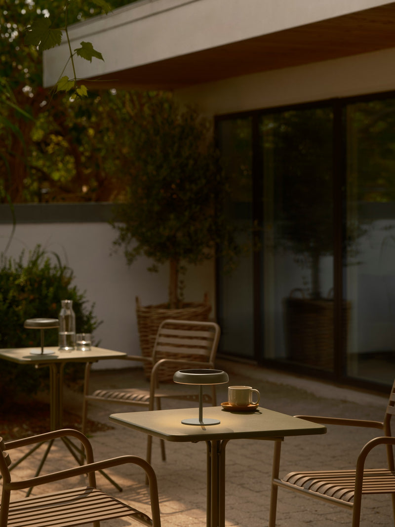 Carregue imagem no visualizador da galeriaCandeeiro de mesa portátil a bateria solar, sem fios, verde, exterior e interior - Elmer - Nordlux
