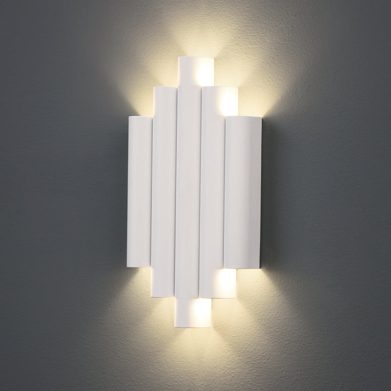 Load image into Gallery viewer, LED Wall Light in textured white metal
