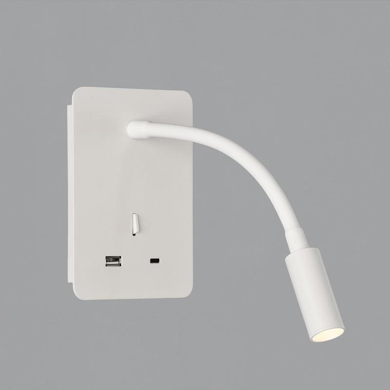 Carregue imagem no visualizador da galeriaAplique de Parede com luz orientável e carregamento USB, branco
