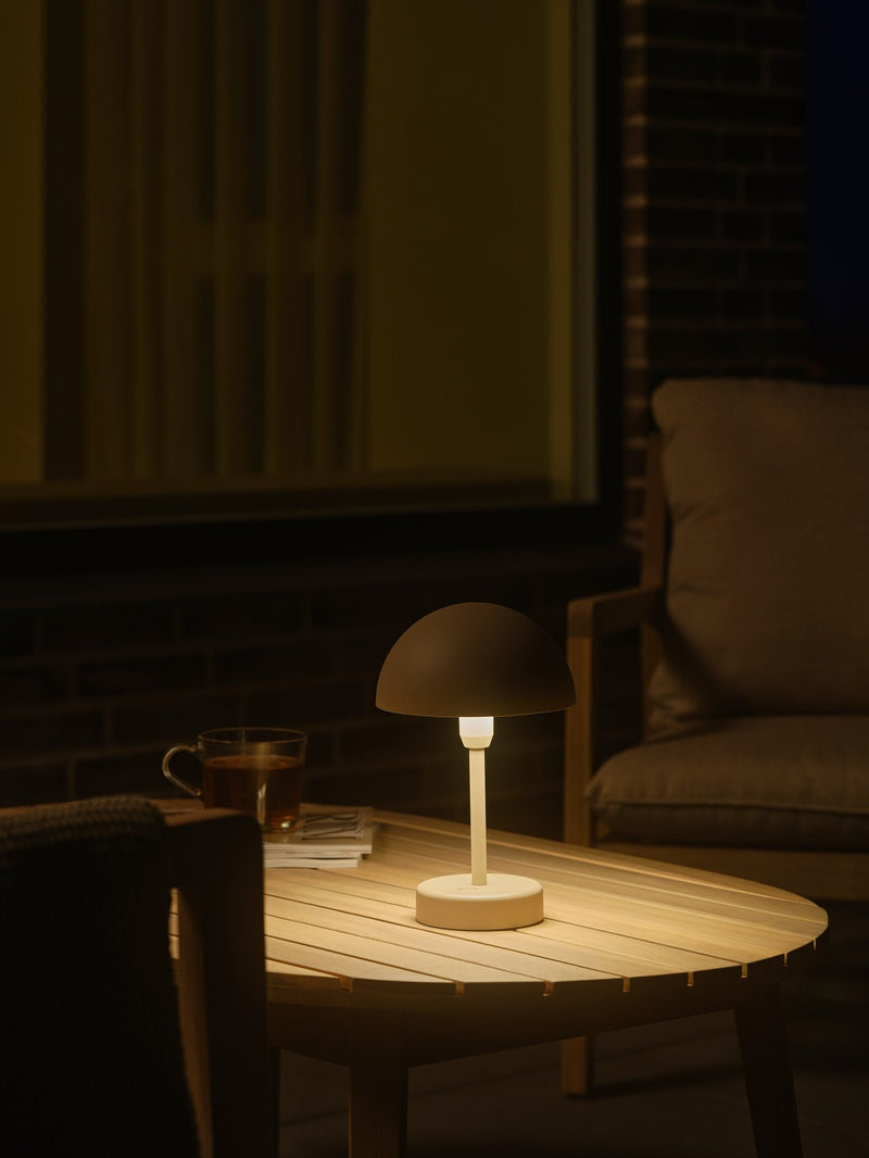 Carregue imagem no visualizador da galeriaCandeeiro LED de Mesa com Luz Regulável e Base de Carregamento ELLEN NORDLUX
