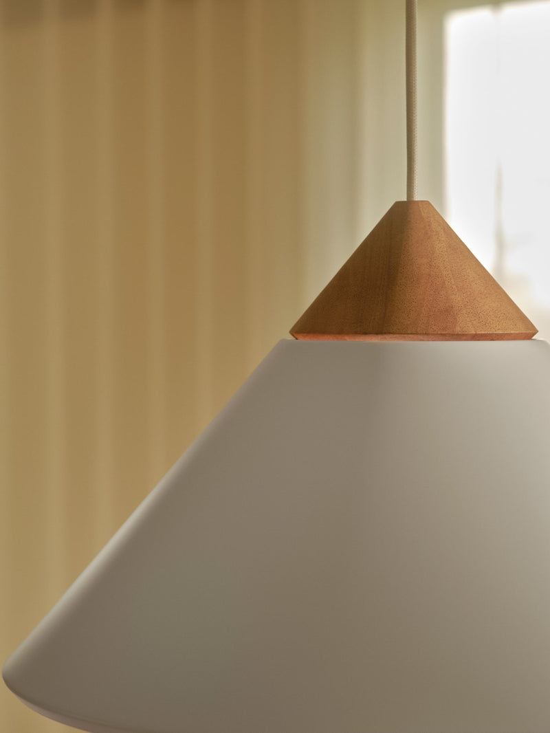 Load image into Gallery viewer, Candeeiro Suspenso Cone Branco com Madeira e Latão Kinto NORDLUX
