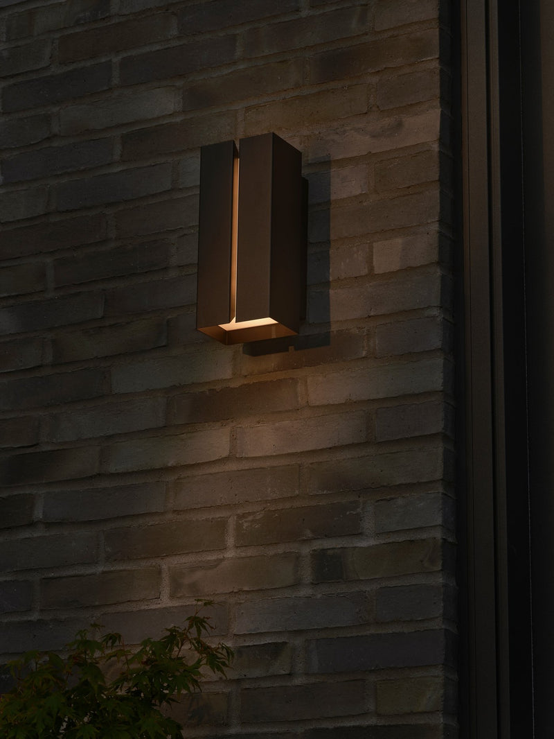 Load image into Gallery viewer, Aplique de Parede Exterior com Efeito de Luz Vertical Clarini NORDLUX
