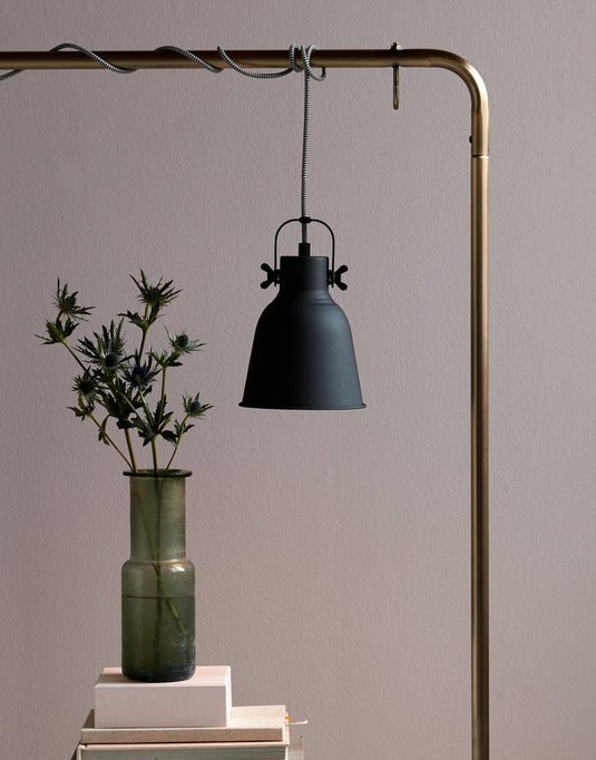 Candeeiro Suspenso Industrial com Abajur Orientável Adrian NORDLUX