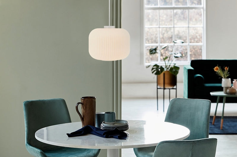 Load image into Gallery viewer, Candeeiro de Teto Suspenso em Vidro Opalino Branco Milford NORDLUX

